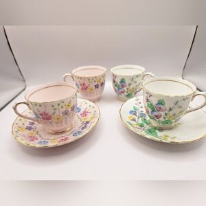 Tuscan Fine English Bone China 2 Teacup & Saucer Sets + 2 Extra Cups Floral